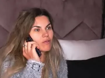 Freechat feliciakrige on Chaturbate