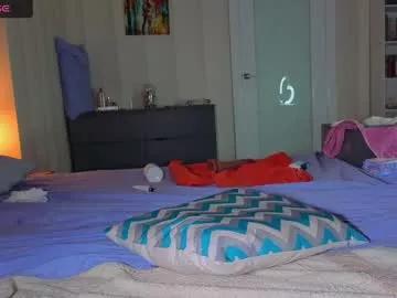 Freechat firegirlzal on Chaturbate