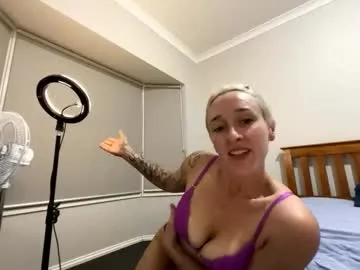 fitandflirtyfun — Sexy dance in lingerie  [150 tokens left] #new #aussie #kinky #milf #lingerie