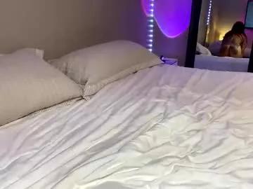 Freechat flexyroxxxy on Chaturbate