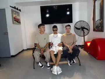 Private flyckers on Chaturbate