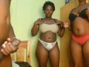 Private freakyg292511 on Chaturbate