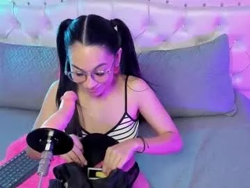 Freechat gabbieskinny on Chaturbate