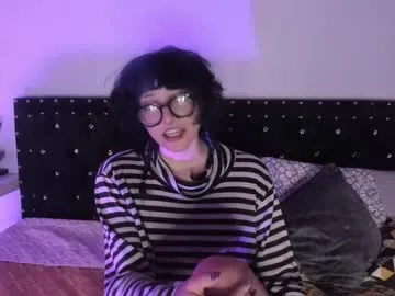 ghosty_doll on Chaturbate