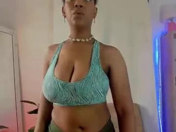 gia_fantasy_ on Chaturbate