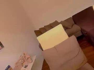 Join 21 years old giftedgirl4u from Chaturbate giftedgirl4u from Chaturbate