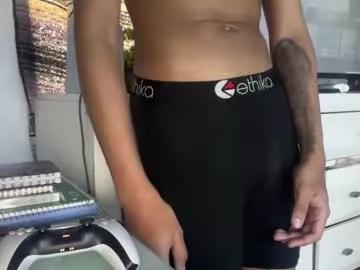 girlsonlyy666 on Chaturbate