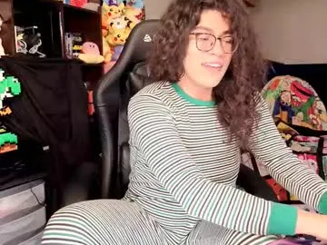 glaceon9 on Chaturbate