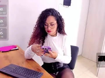 Freechat gracehill__ on Chaturbate