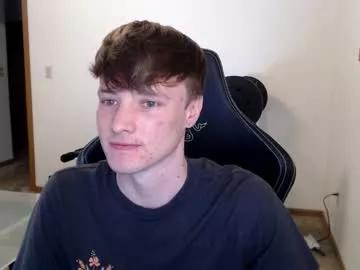 gucciboi4 on Chaturbate