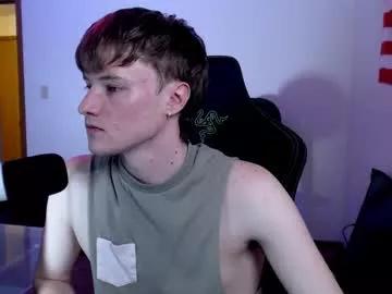 gucciboi4 on Chaturbate