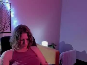 haileyfoxy from Chaturbate