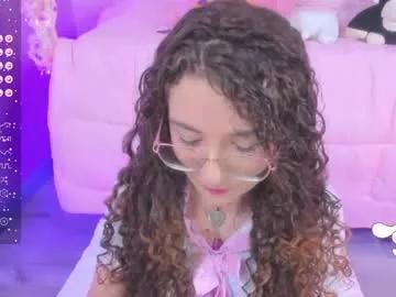 hannacutegod on Chaturbate 