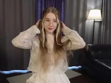 harrieteasley on Chaturbate 