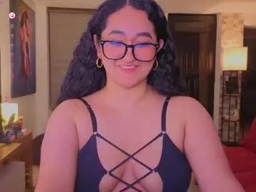Freechat hipatiaandhephaestus on Chaturbate