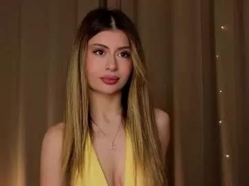 holayoula from Chaturbate