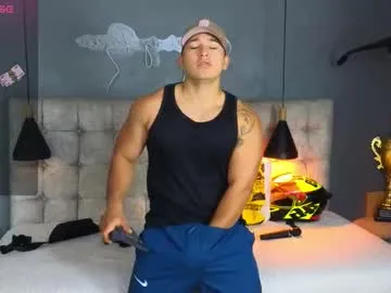 horny_nick18 — GOAL: CUM BIG FULL SCREM [1300 tokens remaining] Welcome to my room! #uncut #lovense #bigcock #cum #muscle