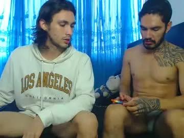 Freechat hot_sharks__ on Chaturbate