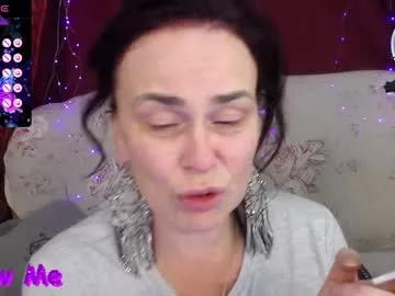 hotzlata on Chaturbate 