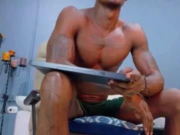 Discover Chaturbate's Hunter_biggest hunter_biggest from Chaturbate