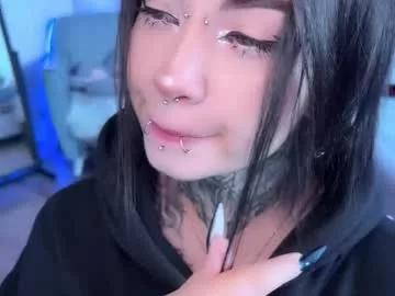 Freechat i_died_again on Chaturbate