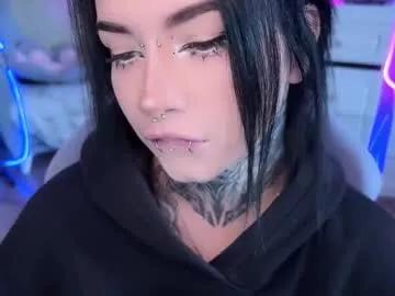 Freechat i_died_again on Chaturbate