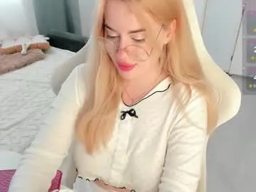 i_want_you_eva on Chaturbate