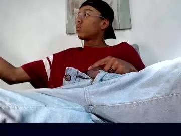 Freechat iam_colt on Chaturbate