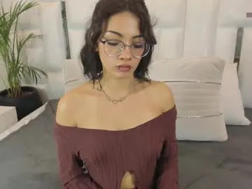 im_lily_ — GOAL: OIL IN MY SEXY ASS  [29 tokens remaining] Welcome, I'm Lily from Colombia!! I'm new, don't forget to follow me!! #new #cute #18 #lovense #bigass