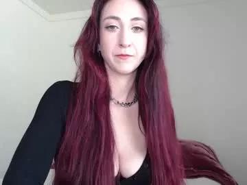 Sweet Ivyrosiex wants you to fuck her body now ivyrosiex from Chaturbate