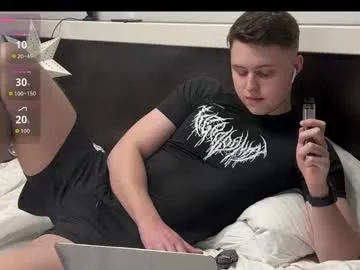 j_lyle_x — J_lyle_x's room Welcome to my room  Let's get wild together  #new #ass  #lovense  #uncut #cumshow