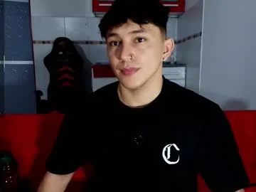 jacques_cardiet — GOAL: show cum + eat [868 tokens remaining] welcome to my room the pvt is open #muscle #cum #young #bigcock #lovense #latino