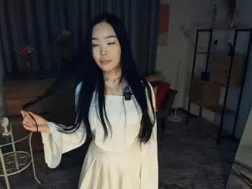 Try Janet_harris, she wants to masturbate for you janet_harris from Chaturbate