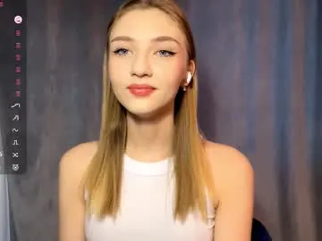 janitamunerlyn — goal   take off my shorts and spank my ass x15                       #shy #new #blonde #18 #lovense [110 tokens remaining]