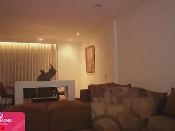 jhenna_greey on Chaturbate