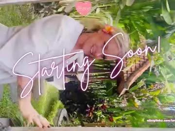 Freechat jinxy_loves on Chaturbate