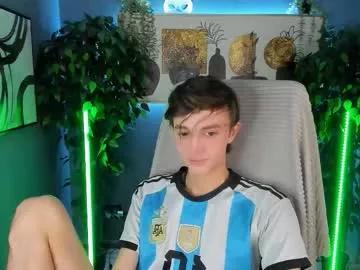 Masturbate to Chaturbate's John_weasley john_weasley from Chaturbate