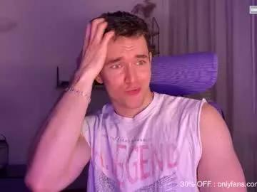 johnnnyhorny on Chaturbate