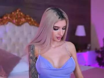 Join Juicy_jessye, she wants to masturbate for you juicy_jessye from Chaturbate
