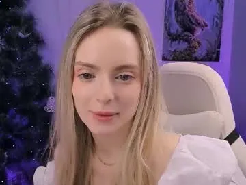 juliabrewwer — the first 900 subscribers  #blonde #shy #young #findom #feet