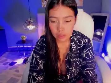 Freechat juliieta_evans on Chaturbate