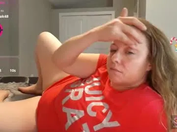 Freechat julimonroe on Chaturbate