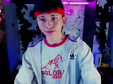 Freechat juniior0_0 on Chaturbate