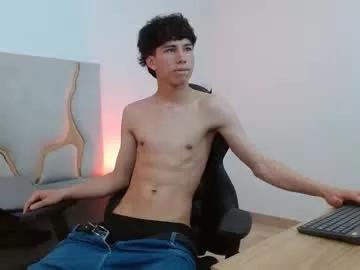 Slutty Kaelwolf_tay wants you to fuck his body now kaelwolf_tay from Chaturbate