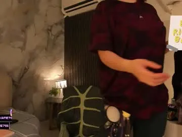 Freechat katemoss70 on Chaturbate