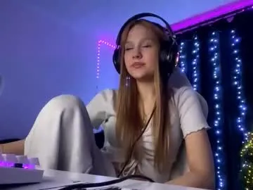 Freechat kayceefroehner on Chaturbate