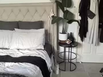 Freechat keeliebaby on Chaturbate