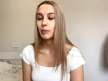 keilaketcherside — GOAL - Take hands off-  Hello! My name is Lina!  #new #18 #natural #smalltits #shy [197 tokens remaining]