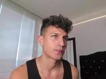 kevin_ahs1 from Chaturbate