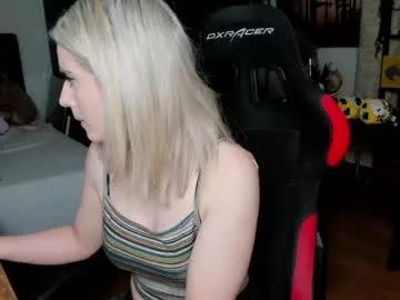 kimilee22 on Chaturbate 